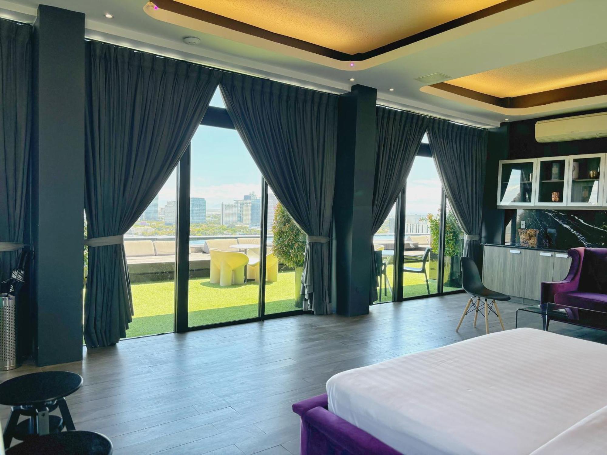 Azumi Boutique Hotel, Multiple Use Hotel Staycation Approved Muntinlupa City Esterno foto